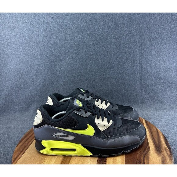 Nike Air Max 90 Essential Volt Green Gray Size 13 Sneakers - Picture 1 of 12